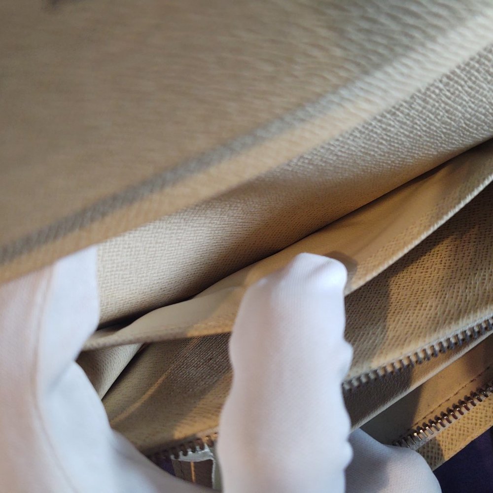 Louis Vuitton Damier Azur Portefeuille Tresor - Picture 12 of 16